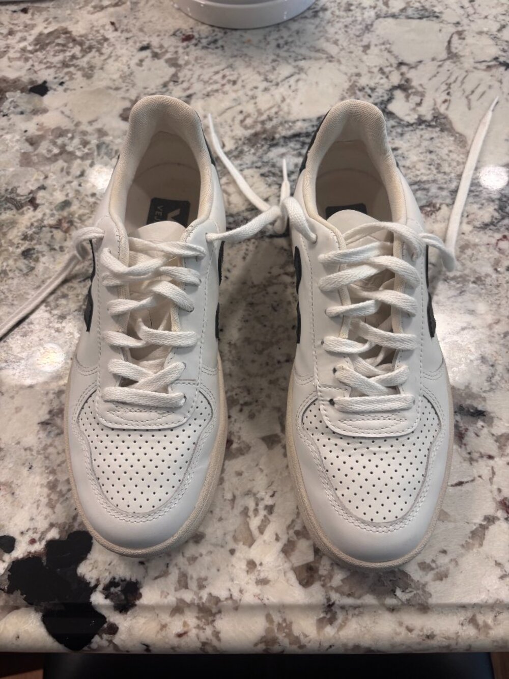 Veja V-10 Prime Sneaker ~ White/Black ~ Size 7 (European Size 38)